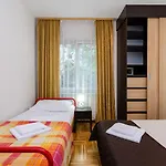Apartamento Modernes Nur 500 Meter Zum Mit Wifi Und Privatparkplatz Crikvenica