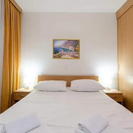 Modernes Nur 500 Meter Zum Mit Wifi Und Privatparkplatz Crikvenica