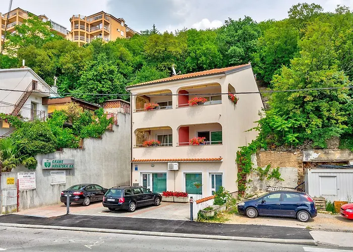 Modernes Nur 500 Meter Zum Mit Wifi Und Privatparkplatz Daire Crikvenica